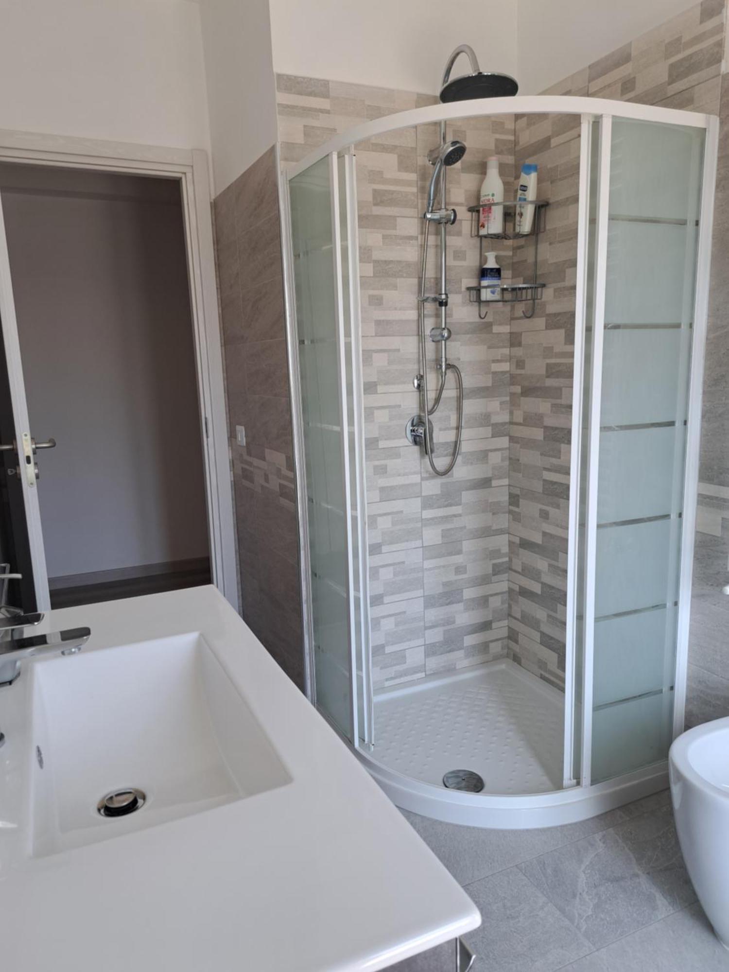 Le Tue Vacanze A -2 Bathrooms Near Trastevere * Rom